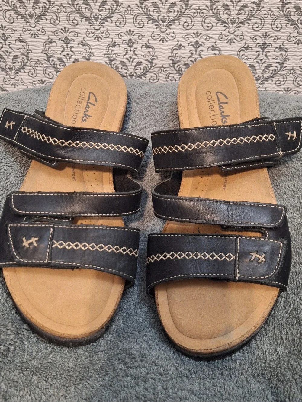 Women'sClarks Black Triple-Strap Sandals